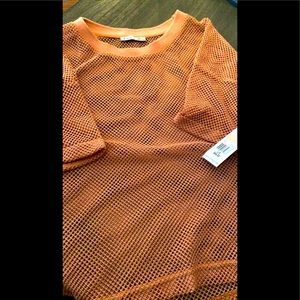 Mesh woman’s crop top